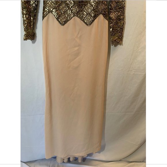 NEW Tadashi Shoji Long Sleeve Embroidered Sequin Crepe‎ Gown [SZ 2 ] - Picture 7 of 14